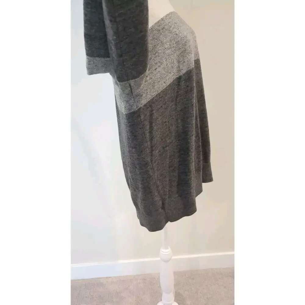 Gap Long Sleeve Heathered Gray Striped Sweater Size Large Long Sleeve Men
